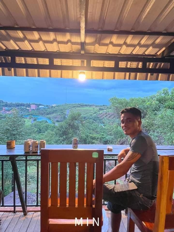 Backpacker Hostel And Jungle Trekking รัตนคีรี ภายนอก รูปภาพ