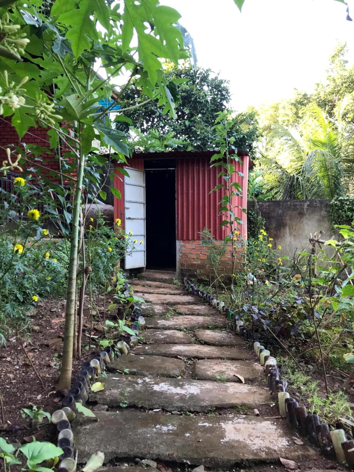 Backpacker Hostel And Jungle Trekking รัตนคีรี ภายนอก รูปภาพ